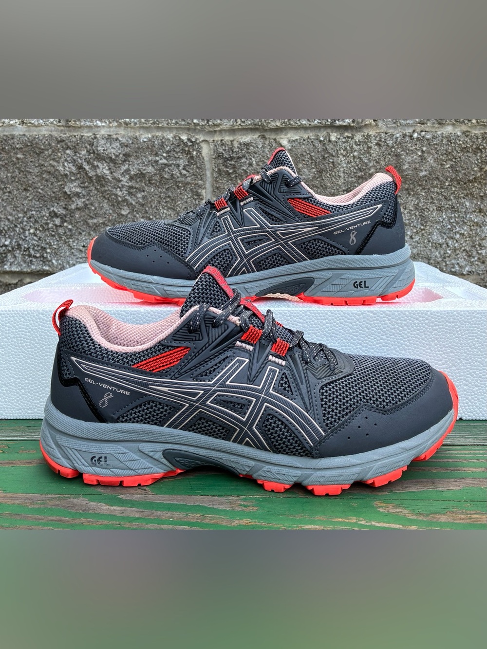Asics Gel Venture 8 Womens US Sz 8.5 Running Athletic Shoes Gray Coral Sneakers